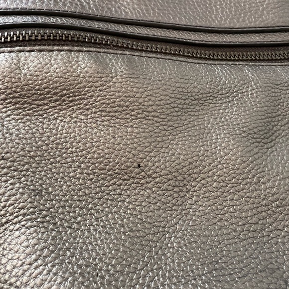 Fossil Explorer Messenger Tote Pewter Metallic - Picture 9 of 11